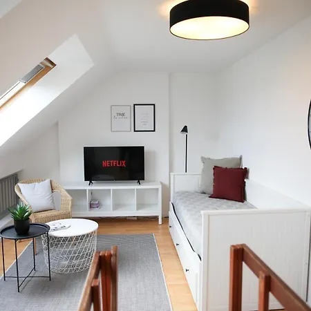 アパート Beech Apartment: Maisonette + Free Parking + Netflix