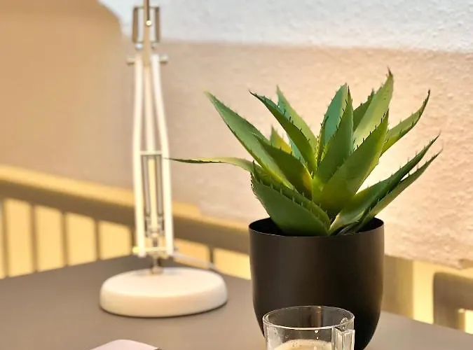 Beech Apartment: Maisonette + Free Parking + Netflix * Essen