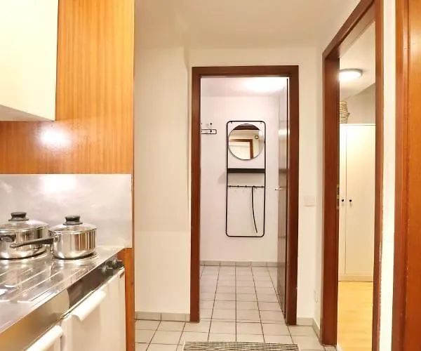 Beech Apartment: Maisonette + Free Parking + Netflix Έσσεν