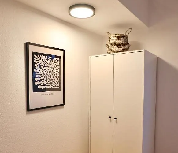 Beech Apartment: Maisonette + Free Parking + Netflix * 埃森