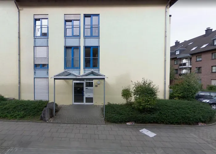 Beech Apartment: Maisonette + Free Parking + Netflix 公寓