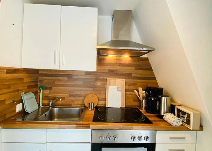 Beech Apartment: Maisonette + Free Parking + Netflix Διαμέρισμα *