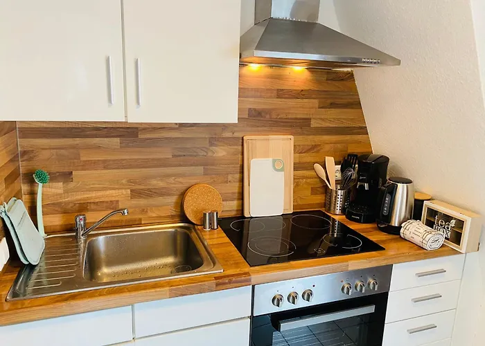 Beech Apartment: Maisonette + Free Parking + Netflix Essen